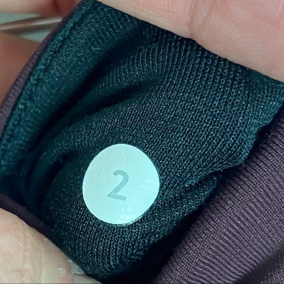 Lululemon All Meshed Up 7/8 Tight Bordeaux Drama Size 2 High Rise Stretch Pants - Picture 6 of 12